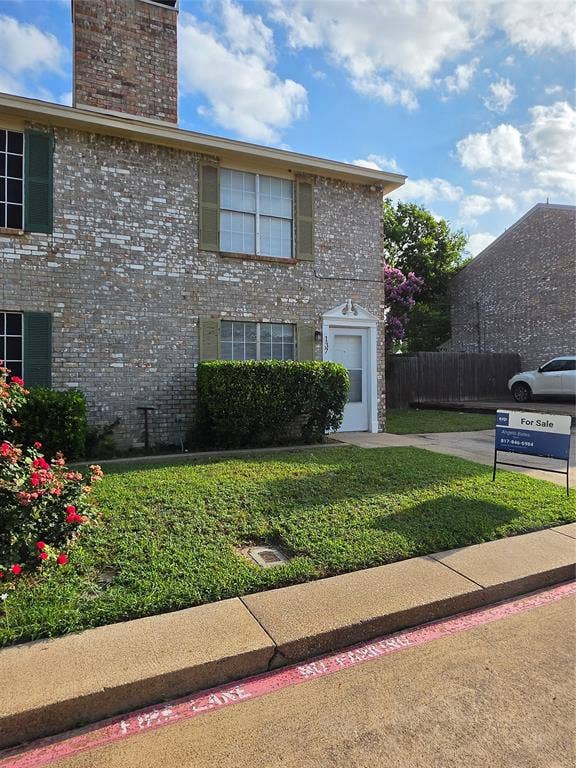 Property photo for 137 Graystone Place, Duncanville, TX