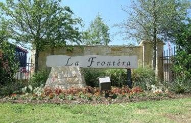 8304 Mossberg Drive, Arlington, TX 76002 8304 Mossberg Drive, Arlington, TX 76002