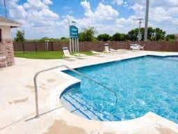 8304 Mossberg Drive, Arlington, TX 76002 8304 Mossberg Drive, Arlington, TX 76002