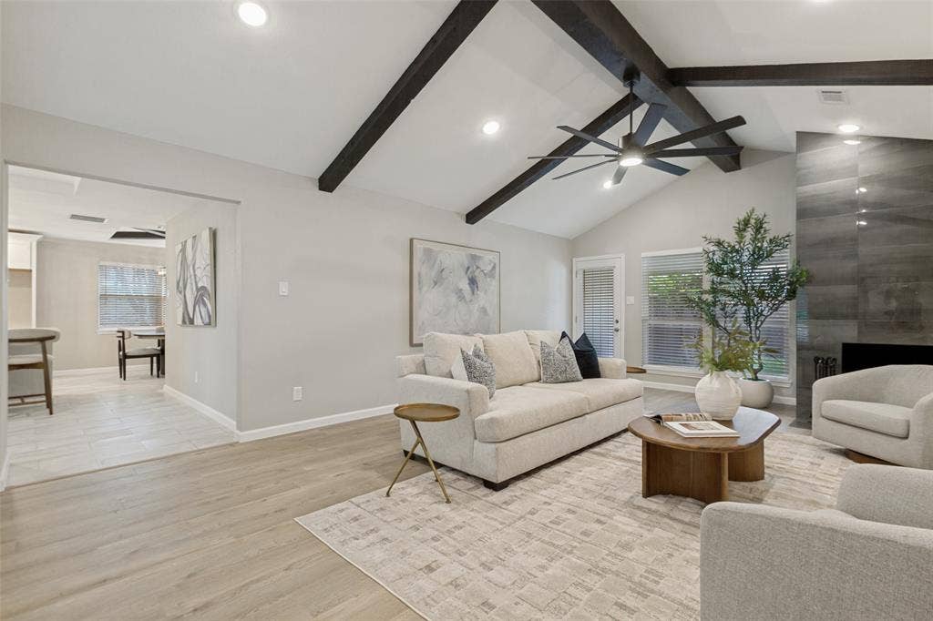 2104 Heather Hill Lane, Plano, TX 75075 2104 Heather Hill Lane, Plano, TX 75075