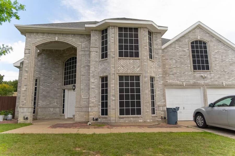 Property photo for 2420 Harpers Ferry Court, Mesquite, TX