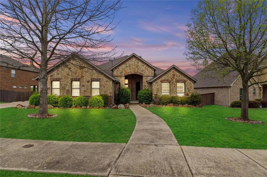 Property photo for 4013 Dalton Drive, Rowlett, TX