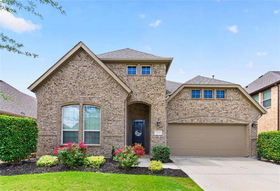 Property photo for 5629 Grove Cove Drive, McKinney, TX