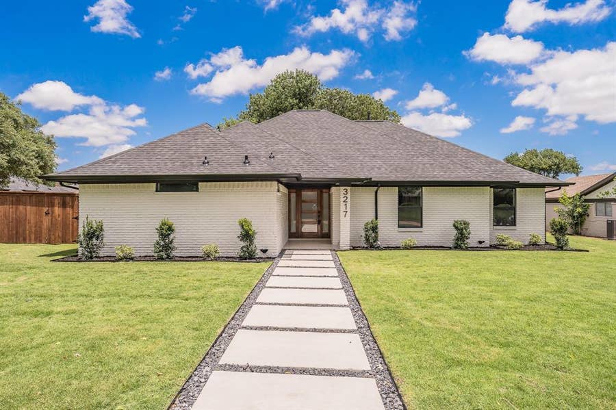 Property photo for 3217 Citadel Drive, Plano, TX
