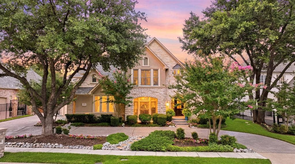 2708 Anders Lane, Plano, TX 75093 2708 Anders Lane, Plano, TX 75093