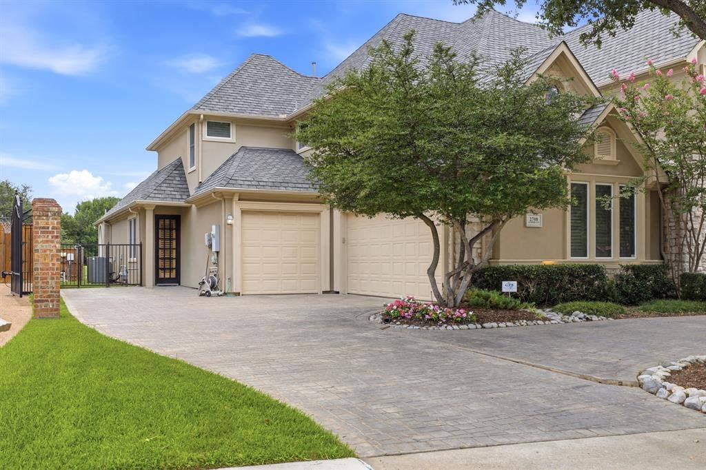 2708 Anders Lane, Plano, TX 75093 2708 Anders Lane, Plano, TX 75093