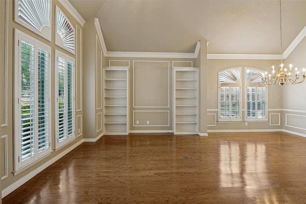 2820 Creek Bend, McKinney, TX 75072 Make this spacious room your own with many versatile options.