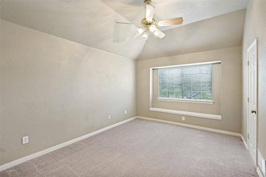 2820 Creek Bend, McKinney, TX 75072 Upstairs you'll find 3 large secondary bedrooms, all with ceiling fans and designer detiails.