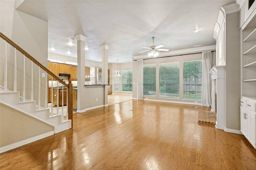 2820 Creek Bend, McKinney, TX 75072 With a dual stairway and direct access to the kitchen the floor plan is convenient and offers ample natural lighting.