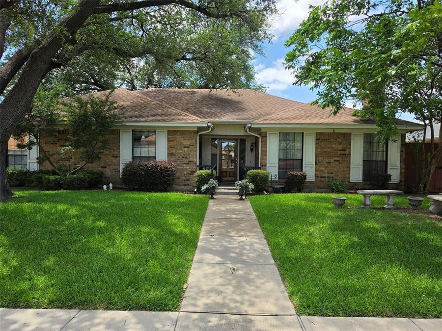 Property photo for 2128 EL Dorado Way, Carrollton, TX