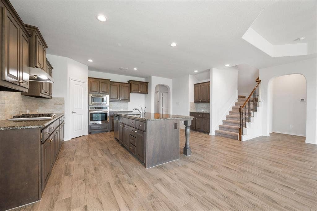 1500 Canary Lane, Argyle, TX 76226 1500 Canary Lane, Argyle, TX 76226