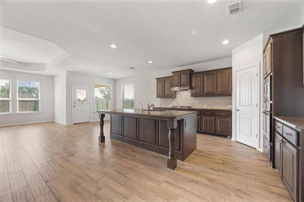 1500 Canary Lane, Argyle, TX 76226 1500 Canary Lane, Argyle, TX 76226