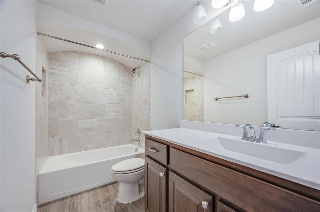 1500 Canary Lane, Argyle, TX 76226 1500 Canary Lane, Argyle, TX 76226