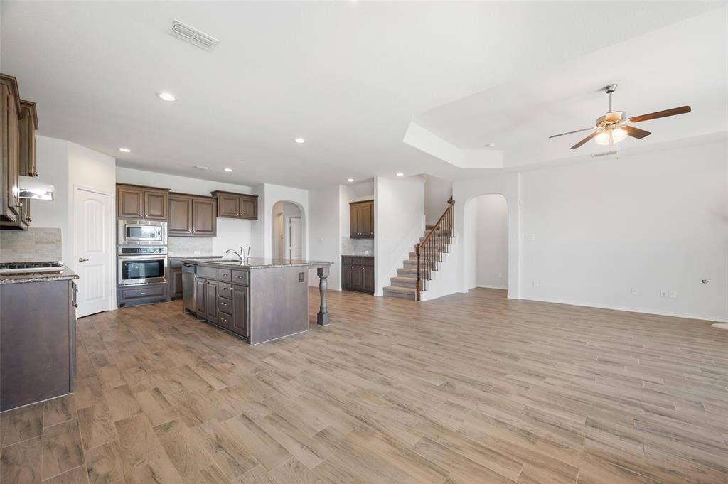1500 Canary Lane, Argyle, TX 76226 1500 Canary Lane, Argyle, TX 76226