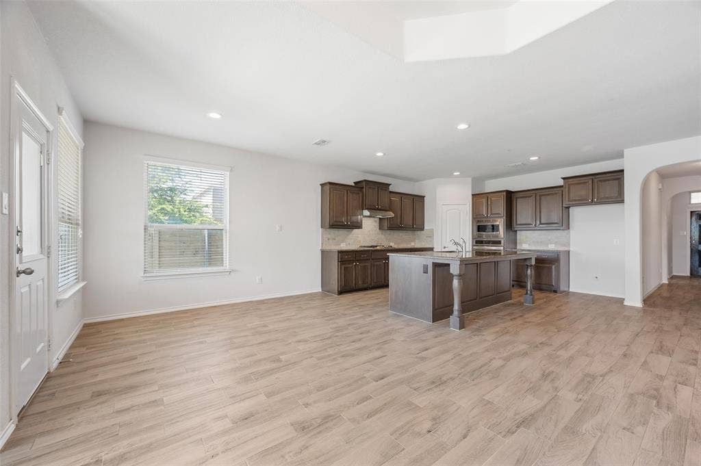 1500 Canary Lane, Argyle, TX 76226 1500 Canary Lane, Argyle, TX 76226