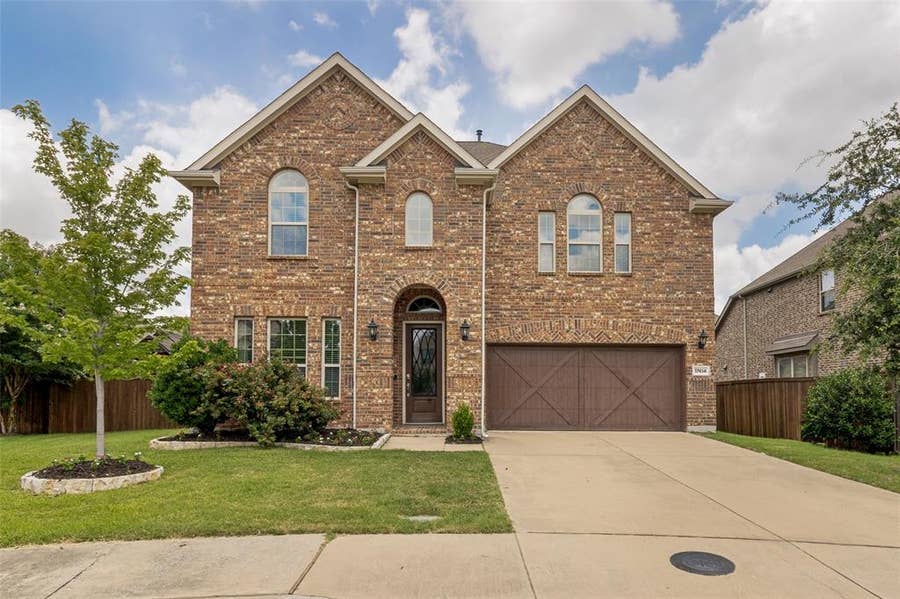 Property photo for 17614 Lily Court, Dallas, TX