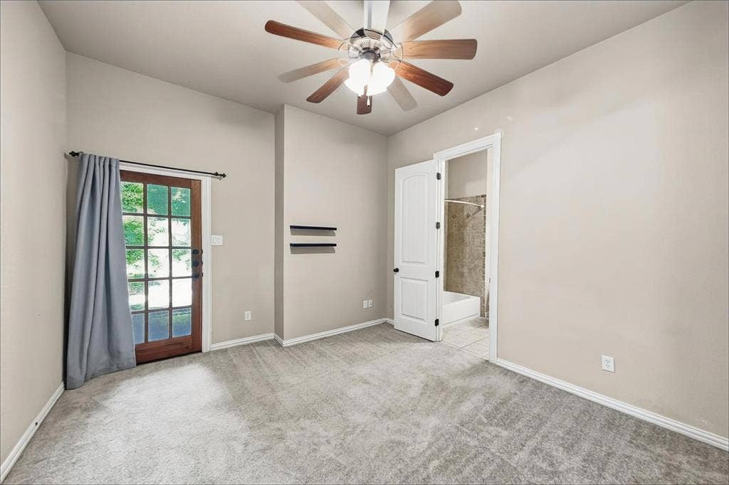 129 Acorn Lane, Aledo, TX 76008 129 Acorn Lane, Aledo, TX 76008