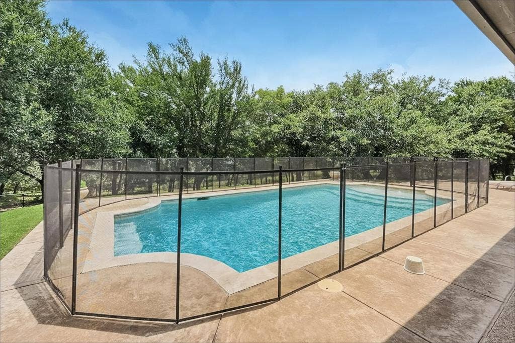 129 Acorn Lane, Aledo, TX 76008 129 Acorn Lane, Aledo, TX 76008