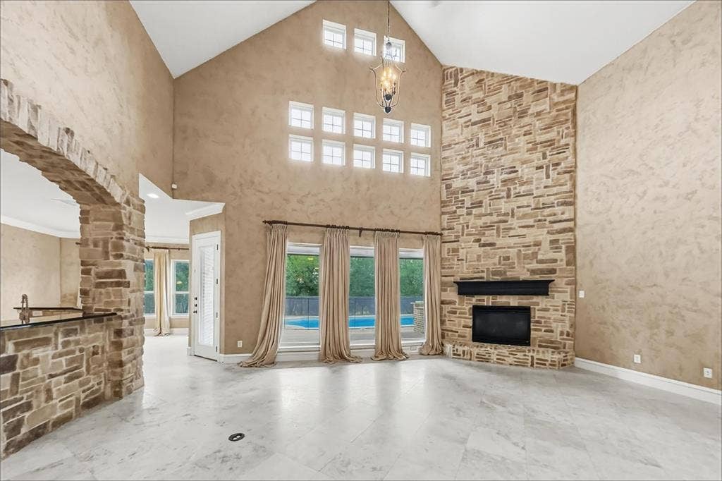 129 Acorn Lane, Aledo, TX 76008 129 Acorn Lane, Aledo, TX 76008