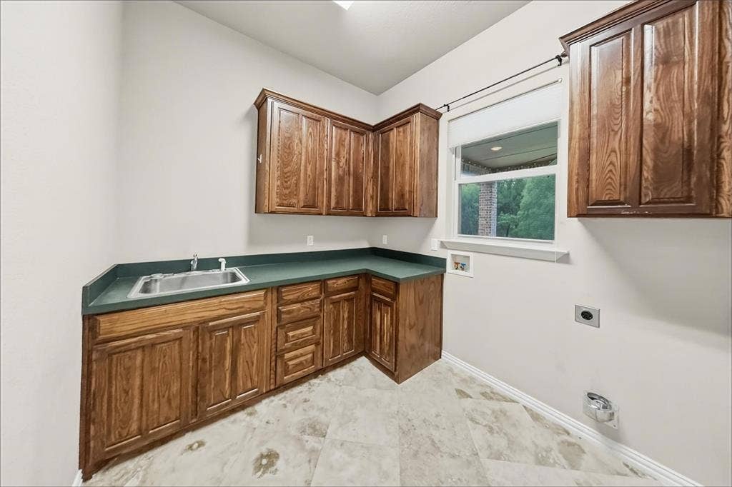 129 Acorn Lane, Aledo, TX 76008 129 Acorn Lane, Aledo, TX 76008