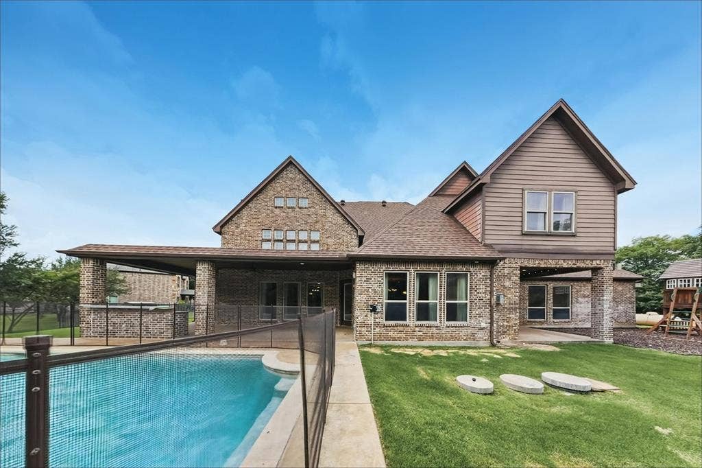 129 Acorn Lane, Aledo, TX 76008 129 Acorn Lane, Aledo, TX 76008