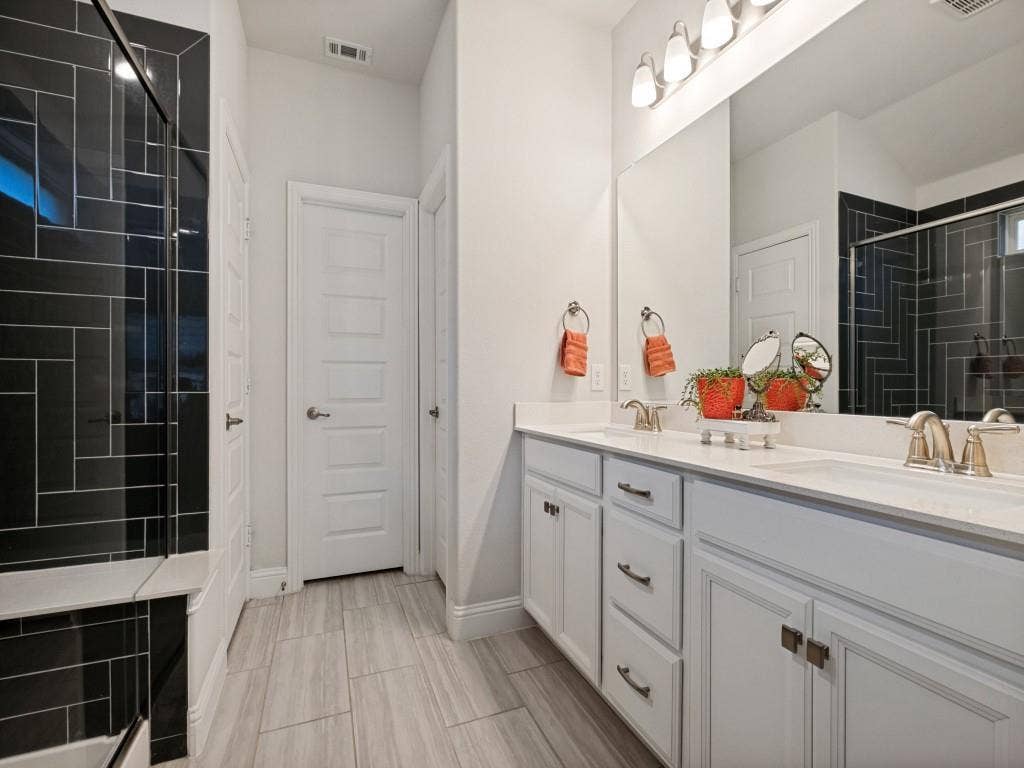 5120 Valley Forge Drive, Denton, TX 76207 5120 Valley Forge Drive, Denton, TX 76207