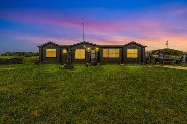 Property photo for 218 Bettinger Way, Gholson, TX
