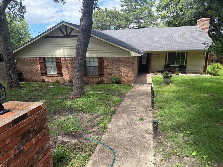 Property photo for 9902 Townridge Drive, Woodway, TX