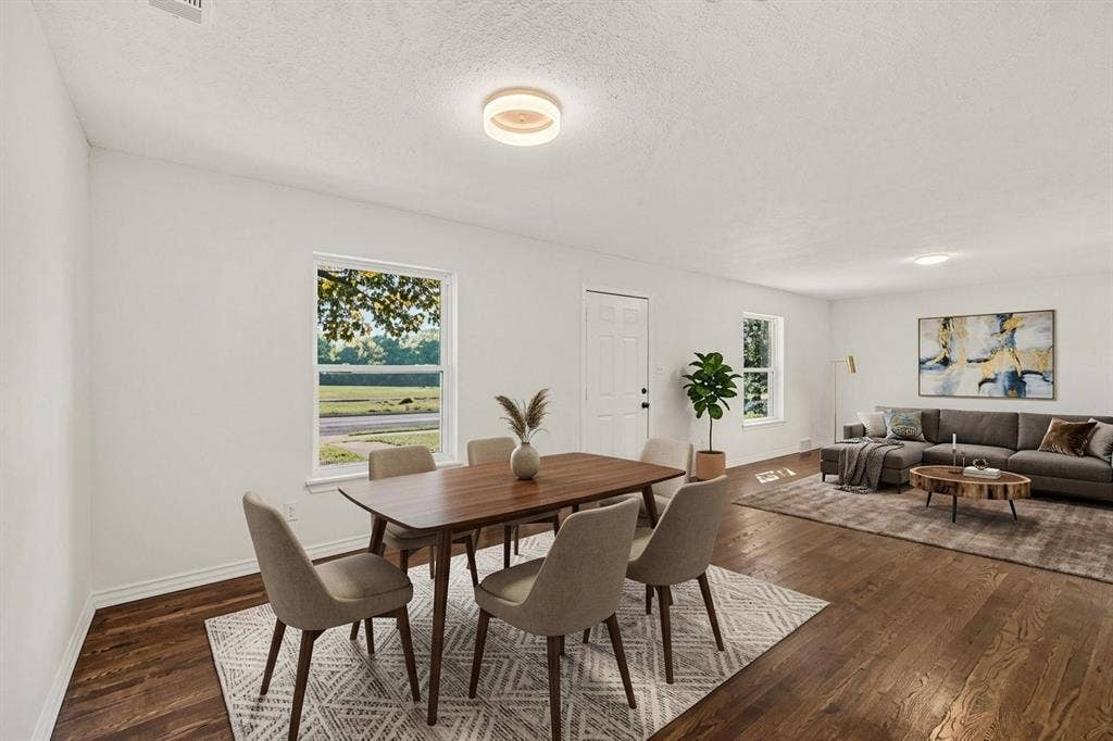 405 Easton Road, Dallas, TX 75218 Virtual Staging