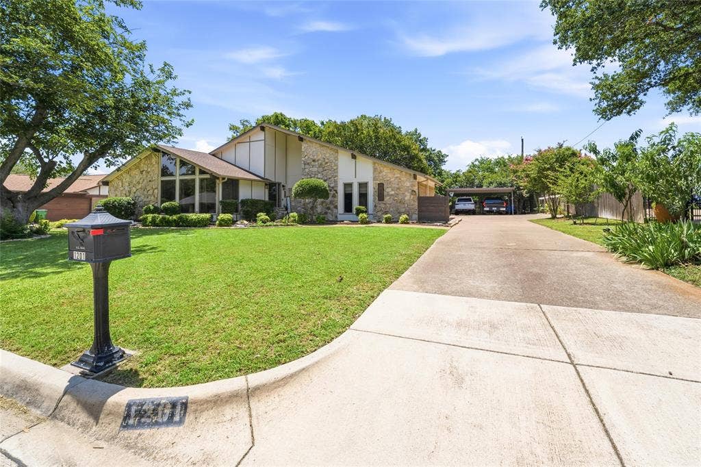 1201 Rockmoor Drive, Edgecliff Village, TX 76134 1201 Rockmoor Drive, Edgecliff Village, TX 76134