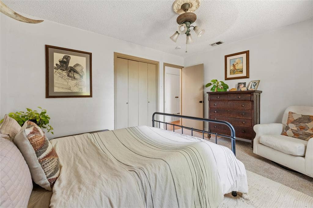 1201 Rockmoor Drive, Edgecliff Village, TX 76134 1201 Rockmoor Drive, Edgecliff Village, TX 76134