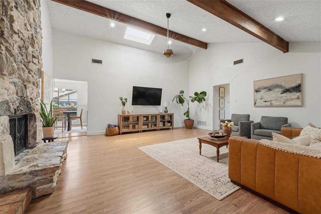 1201 Rockmoor Drive, Edgecliff Village, TX 76134 1201 Rockmoor Drive, Edgecliff Village, TX 76134