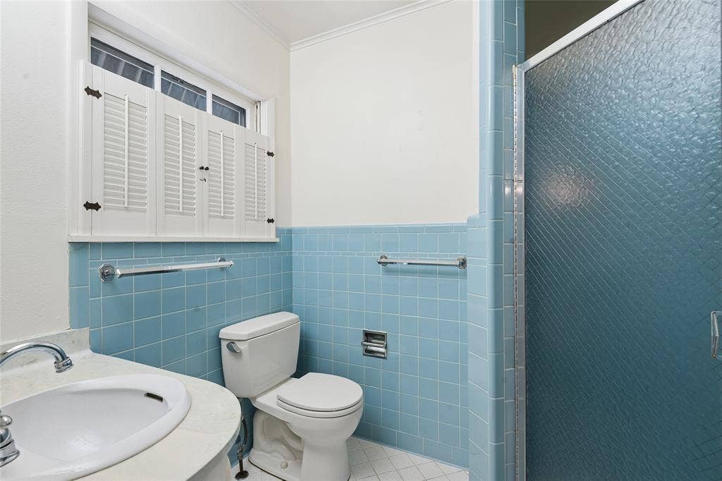 3616 Harwen Terrace, Fort Worth, TX 76109 Primary Ensuite