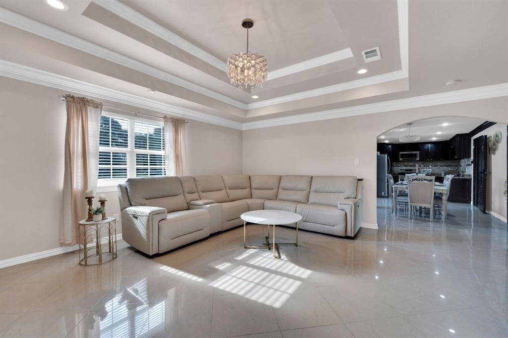 1213 N Macarthur Boulevard, Irving, TX 75061