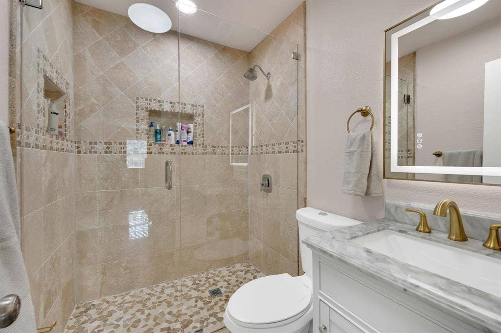 1213 N Macarthur Boulevard, Irving, TX 75061