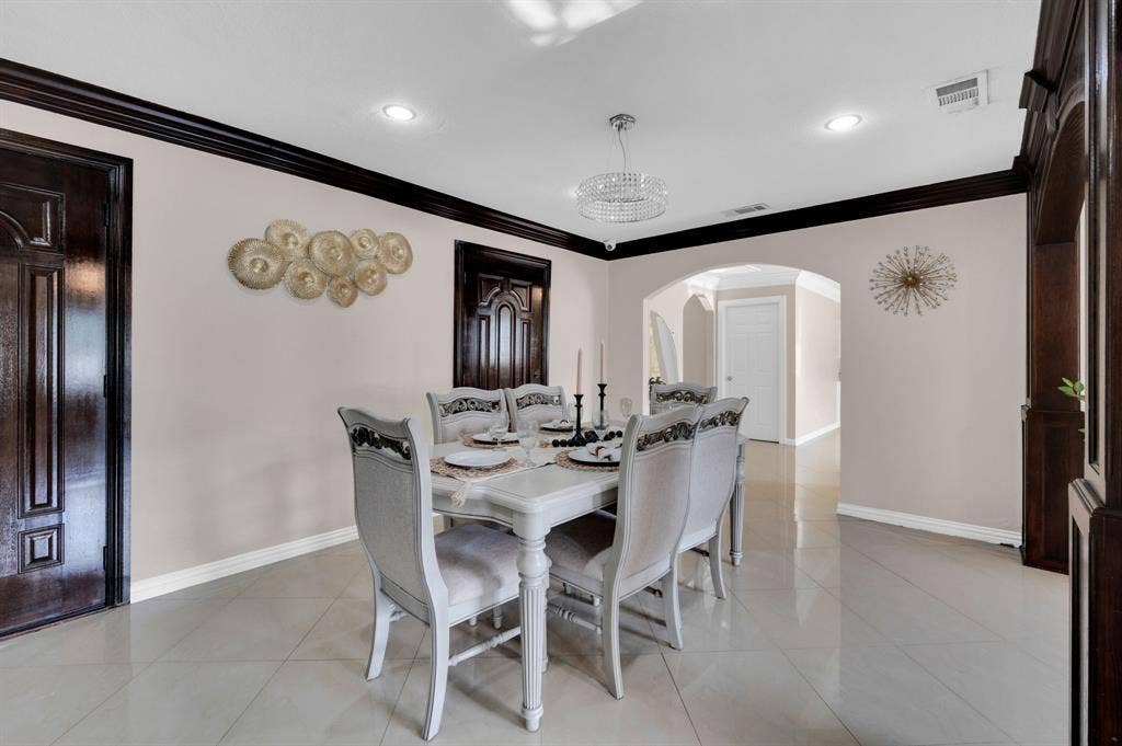 1213 N Macarthur Boulevard, Irving, TX 75061