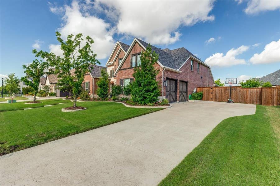 Property photo for 1411 Maplewood Drive, Prosper, TX