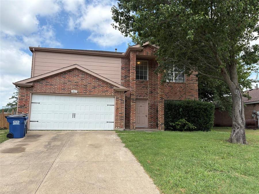 Property photo for 1817 Berkeley Drive, Glenn Heights, TX