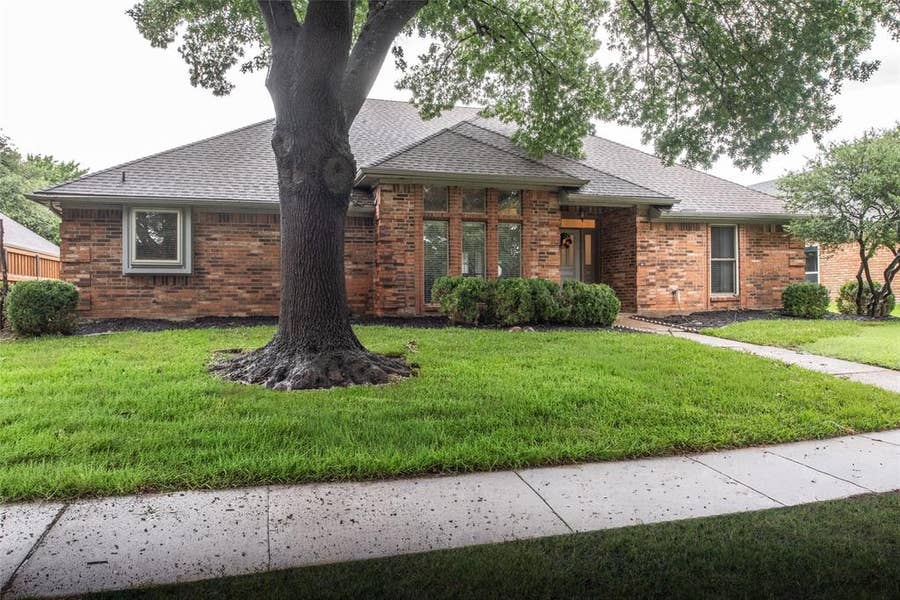 Property photo for 2805 Corby Drive, Plano, TX