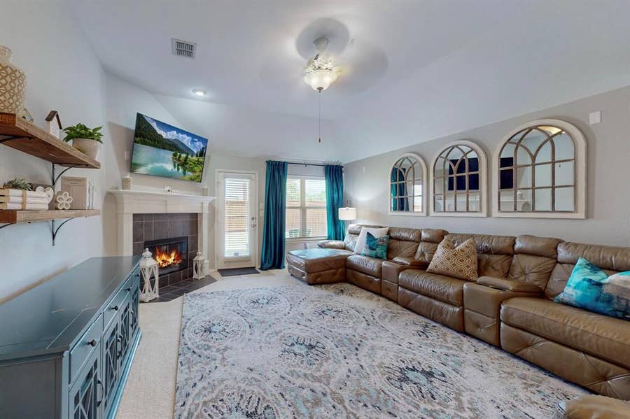 Property photo for 9412 Caliente Drive, McKinney, TX
