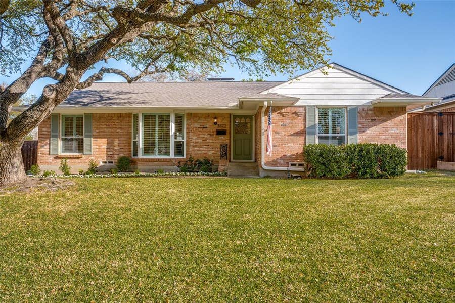 Property photo for 3623 Waldorf Drive, Dallas, TX