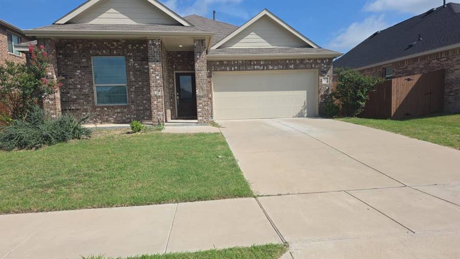 Property photo for 3951 Bellingham Lane, Forney, TX
