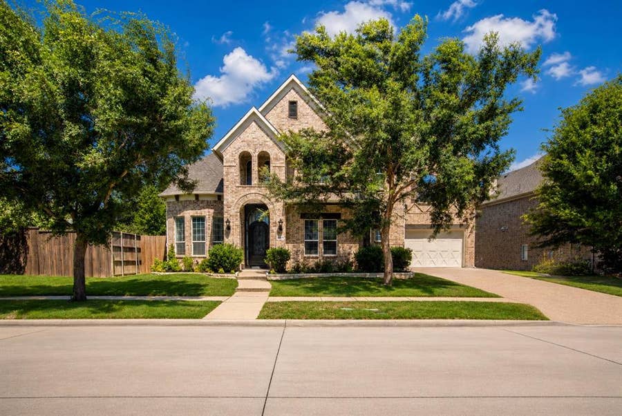 Property photo for 5968 Louis Lane, Frisco, TX