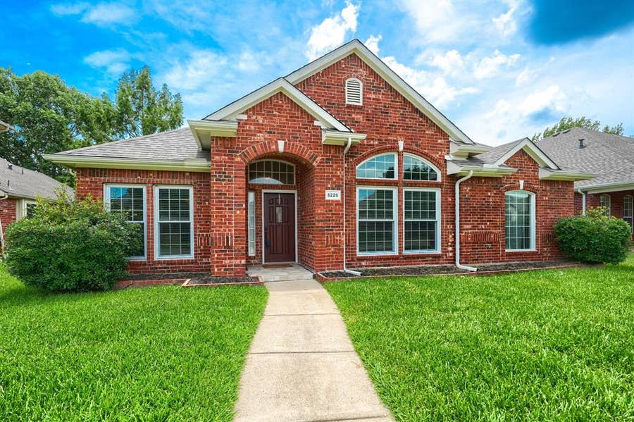 Property photo for 5225 Alec Drive, Garland, TX