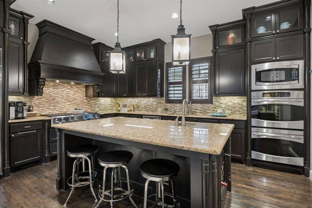 3611 Hickory Grove Lane, Frisco, TX 75033 Chef's Kitchen