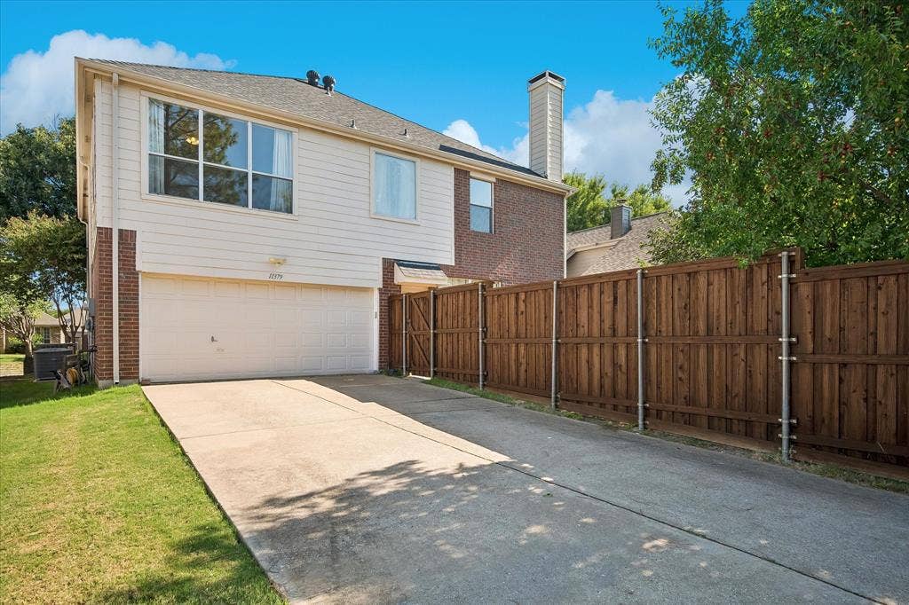 11379 Lockshire Drive, Frisco, TX 75035 11379 Lockshire Drive, Frisco, TX 75035