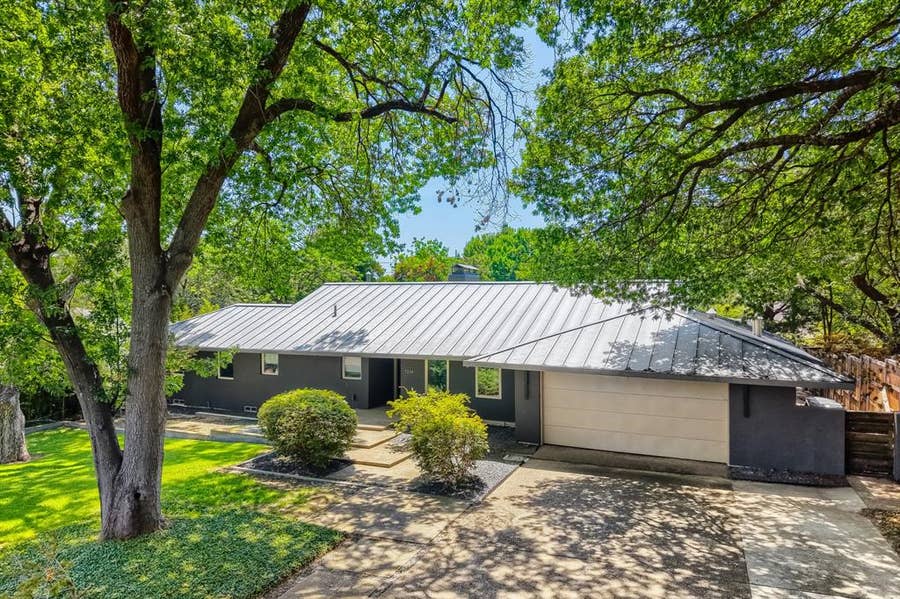 Property photo for 7236 Meadow Lake Avenue, Dallas, TX