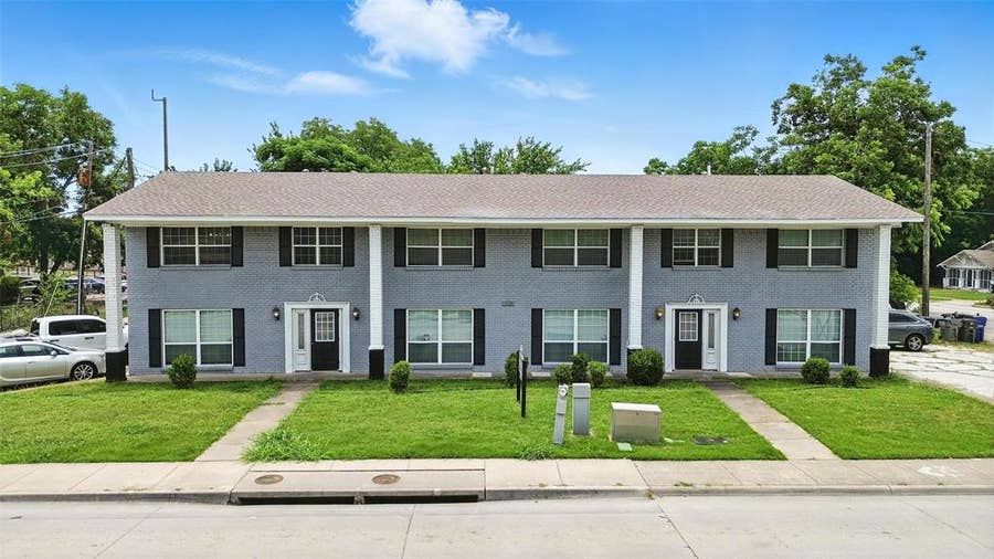 Property photo for 103 W Brown Street, #2, Wylie, TX