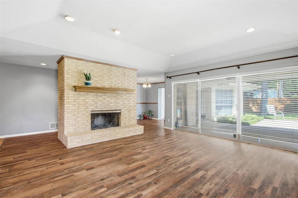 500 Irongate Circle, Irving, TX 75060 500 Irongate Circle, Irving, TX 75060