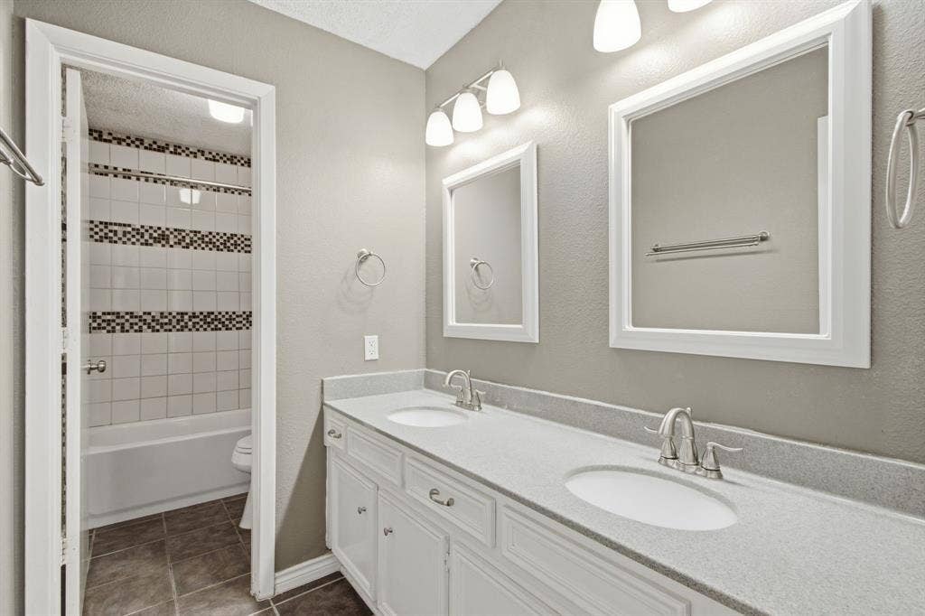 500 Irongate Circle, Irving, TX 75060 500 Irongate Circle, Irving, TX 75060